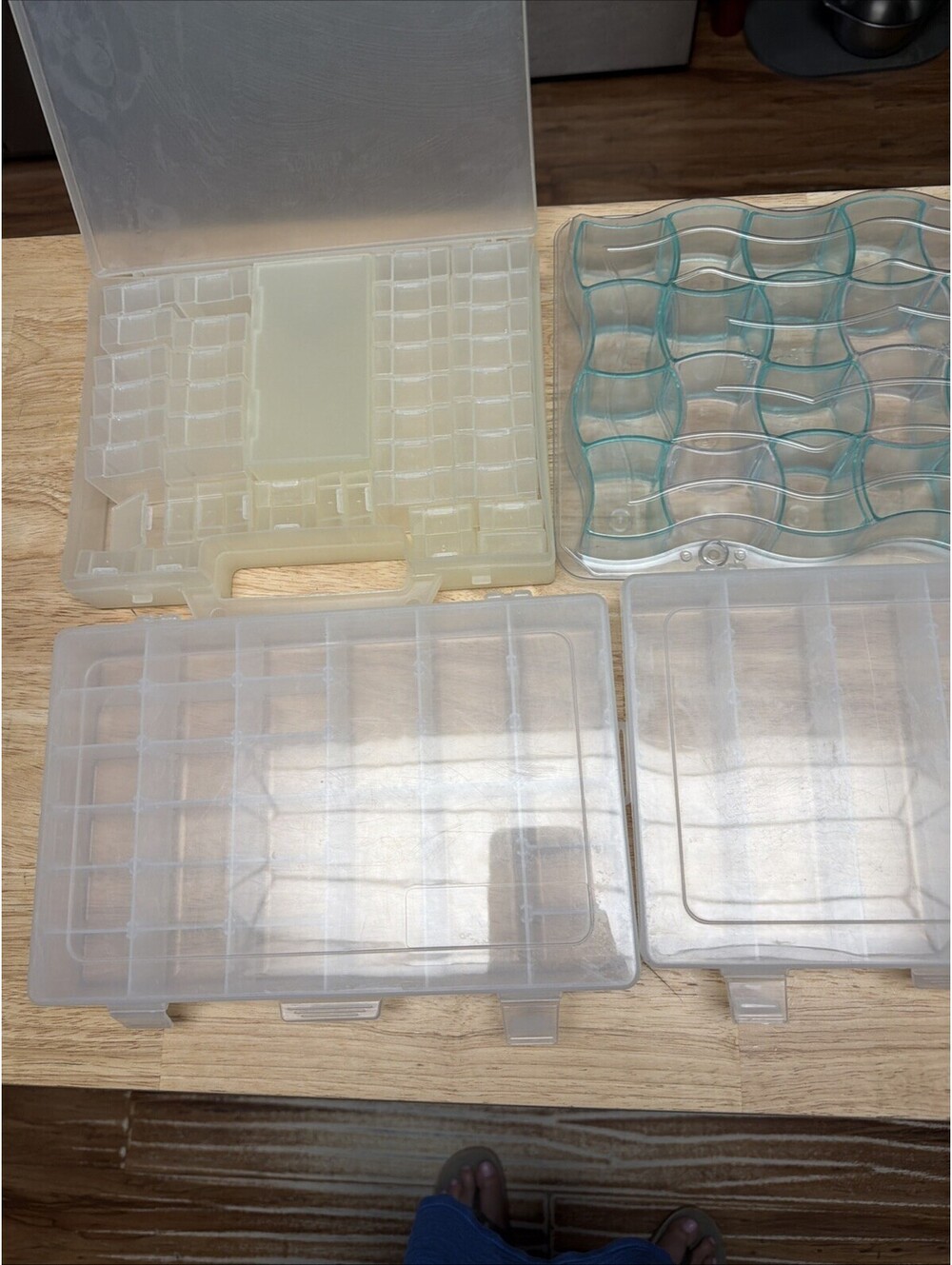 Lot Of 4 Craft Or Jewelry Organizer Cases
